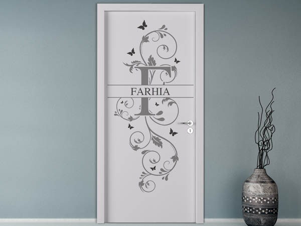 Wandtattoo Namensschild Farhia auf einer Tür