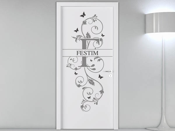 Wandtattoo Namensschild Festim auf einer Tür