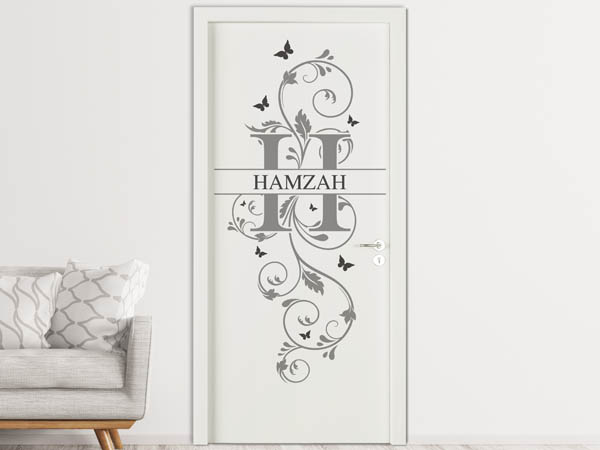 Wandtattoo Namensschild Hamzah auf einer Tür