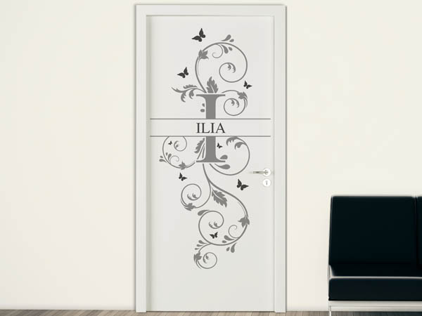 Wandtattoo Namensschild Ilia auf einer Tür