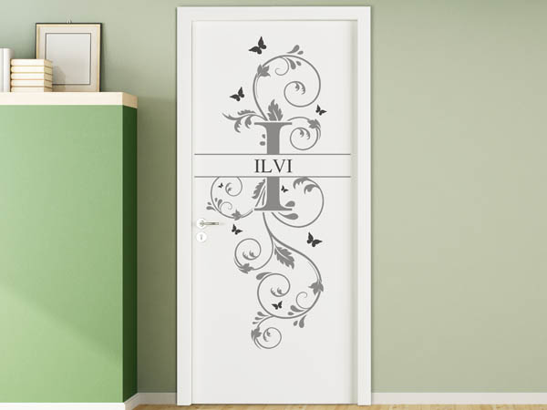 Wandtattoo Namensschild Ilvi auf einer Tür