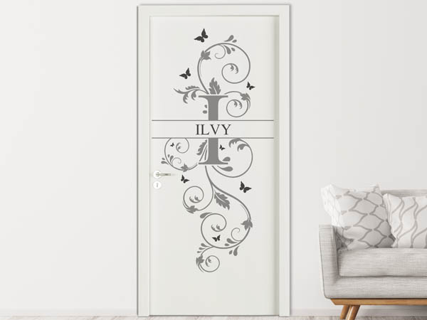 Wandtattoo Namensschild Ilvy auf einer Tür