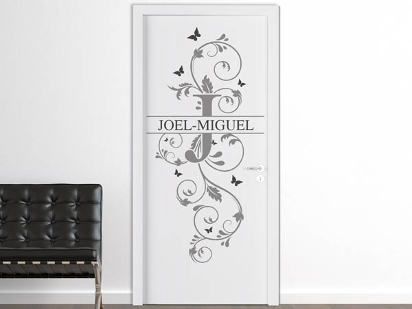 Wandtattoo Namensschild Joel-Miguel auf einer Tür
