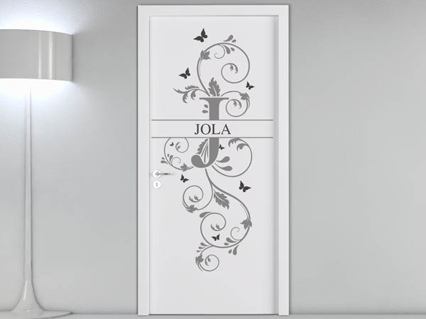 Wandtattoo Namensschild Jola auf einer Tür