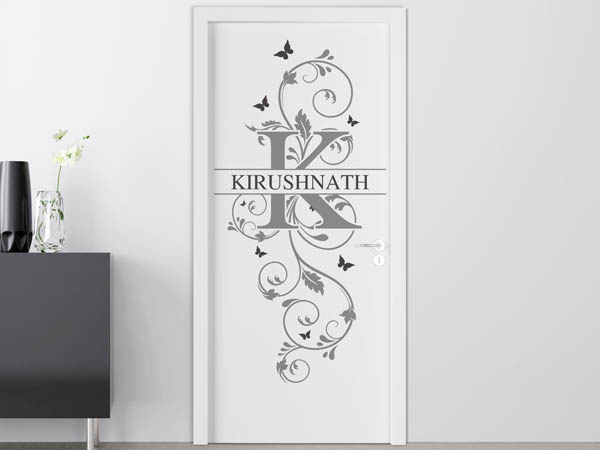 Wandtattoo Namensschild Kirushnath auf einer Tür