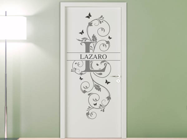 Wandtattoo Namensschild Lazaro auf einer Tür