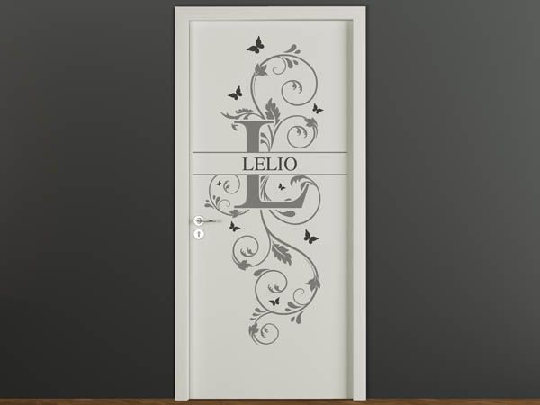 Wandtattoo Namensschild Lelio auf einer Tür