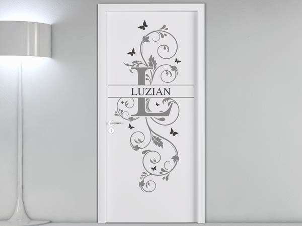 Wandtattoo Namensschild Luzian auf einer Tür