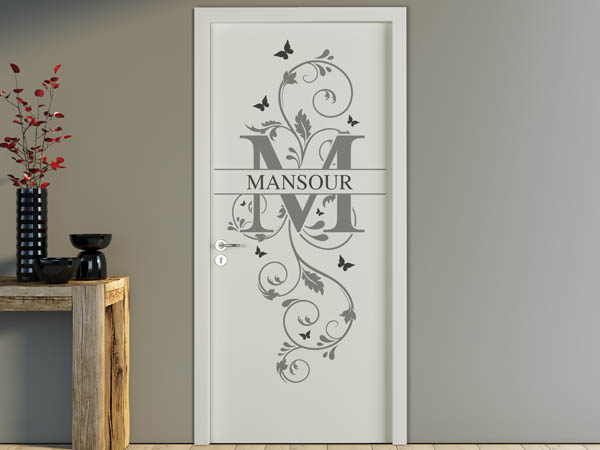 Wandtattoo Namensschild Mansour auf einer Tür