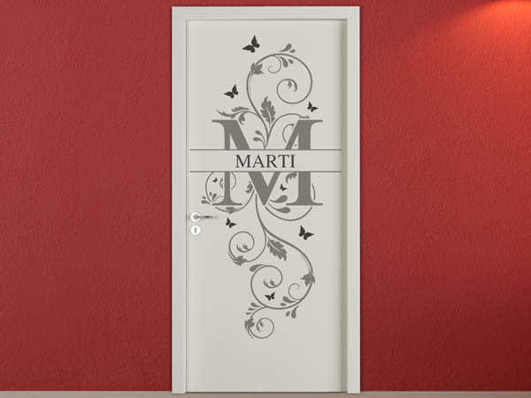 Wandtattoo Namensschild Marti auf einer Tür