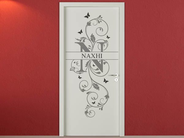 Wandtattoo Namensschild Naxhi auf einer Tür