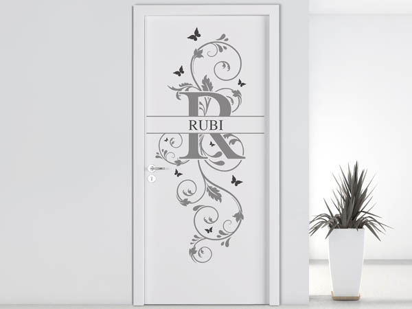 Wandtattoo Namensschild Rubi auf einer Tür