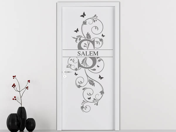 Wandtattoo Namensschild Salem auf einer Tür