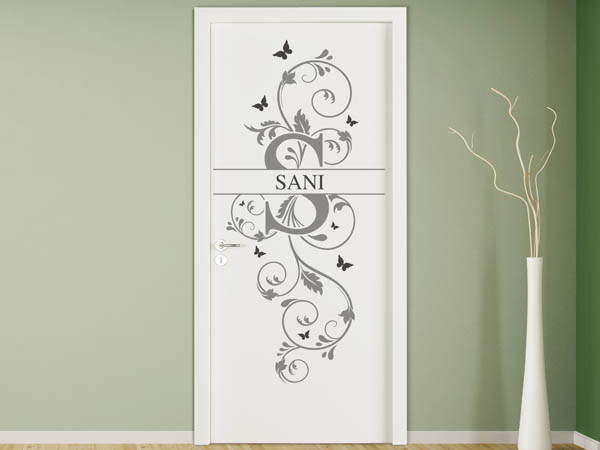 Wandtattoo Namensschild Sani auf einer Tür