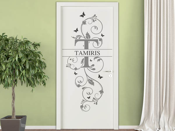 Wandtattoo Namensschild Tamiris auf einer Tür