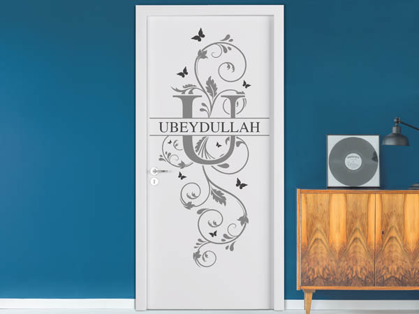 Wandtattoo Namensschild Ubeydullah auf einer Tür
