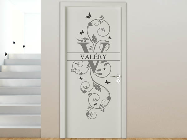Wandtattoo Namensschild Valéry auf einer Tür