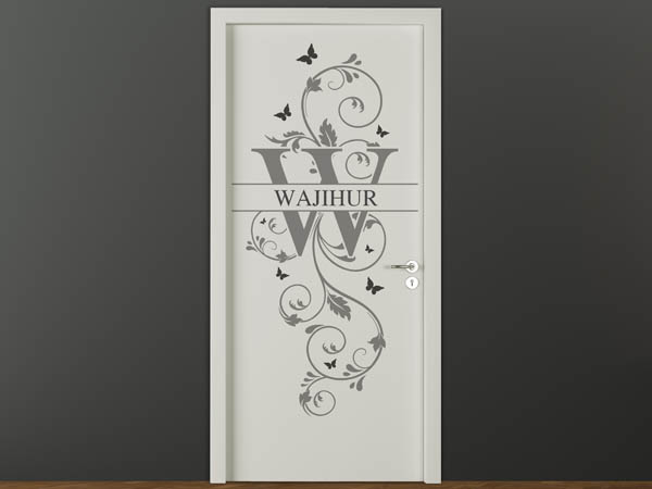Wandtattoo Namensschild Wajihur auf einer Tür