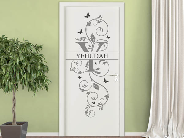 Wandtattoo Namensschild Yehudah auf einer Tür