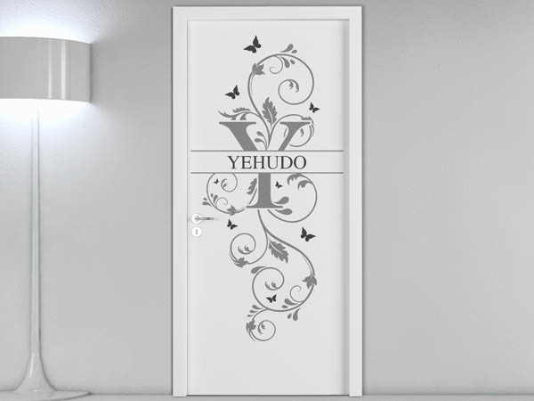 Wandtattoo Namensschild Yehudo auf einer Tür