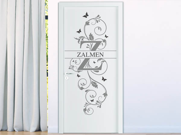 Wandtattoo Namensschild Zalmen auf einer Tür