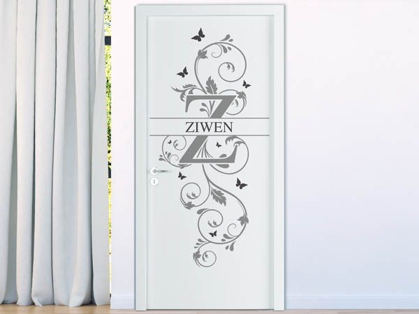 Wandtattoo Namensschild Ziwen auf einer Tür