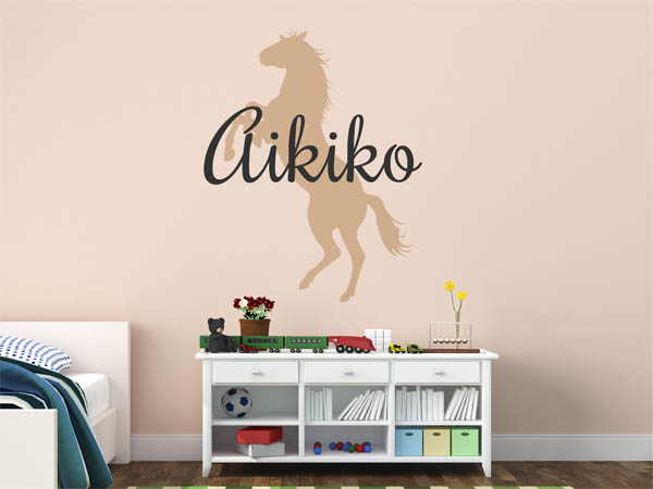 Wandtattoo Aikiko mit Pferd