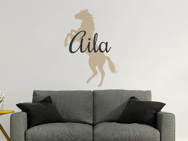 Wandtattoo Aila mit Pferd