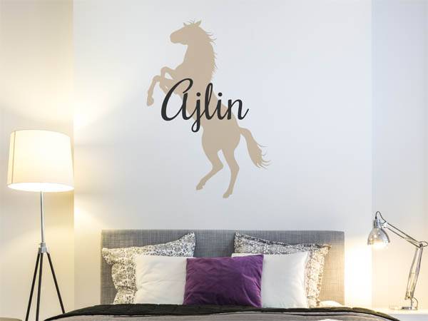 Wandtattoo Ajlin mit Pferd