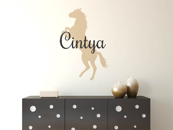 Wandtattoo Cintya mit Pferd