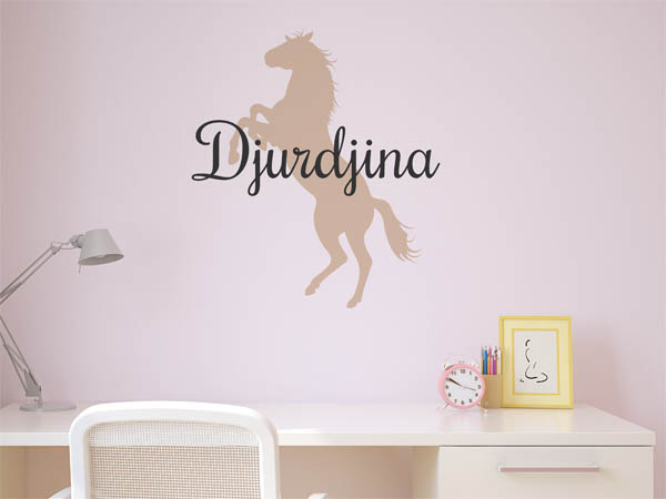 Wandtattoo Djurdjina mit Pferd