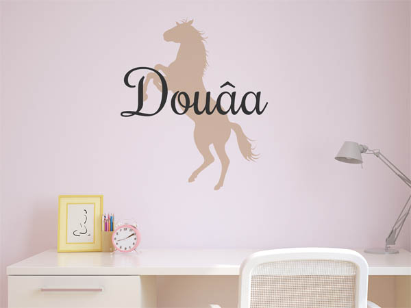 Wandtattoo Douâa mit Pferd