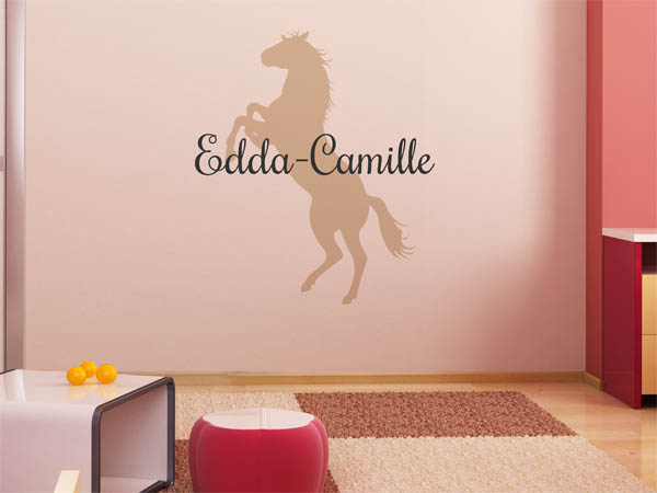 Wandtattoo Edda-Camille mit Pferd