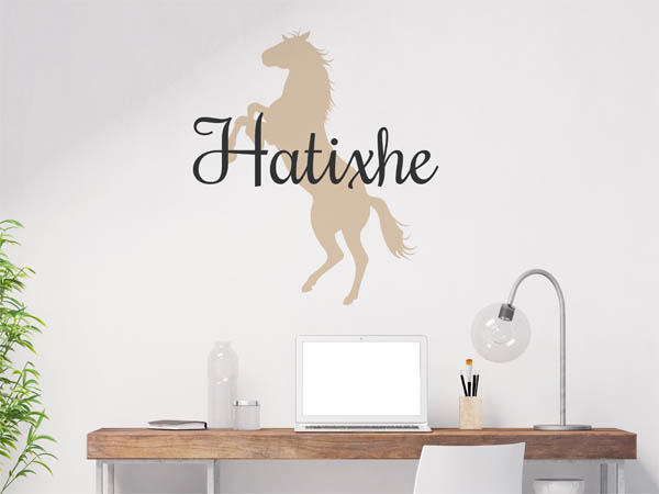 Wandtattoo Hatixhe mit Pferd