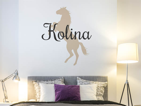 Wandtattoo Kolina mit Pferd
