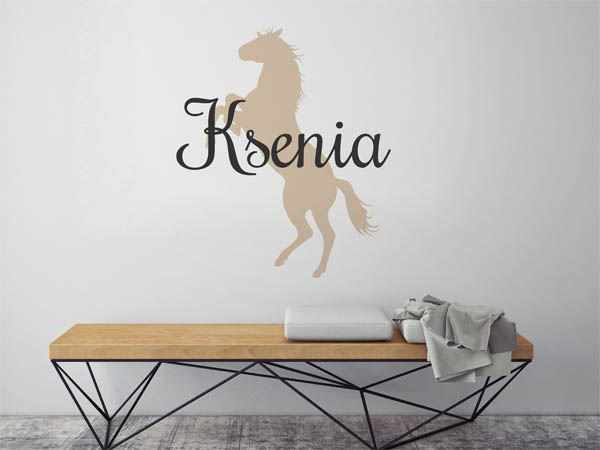 Wandtattoo Ksenia mit Pferd
