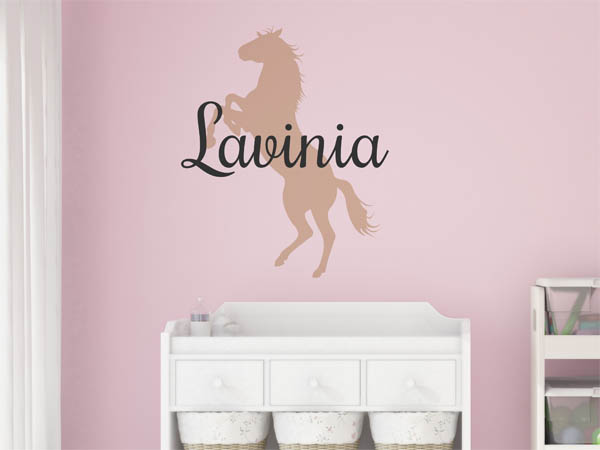Wandtattoo Lavinia mit Pferd