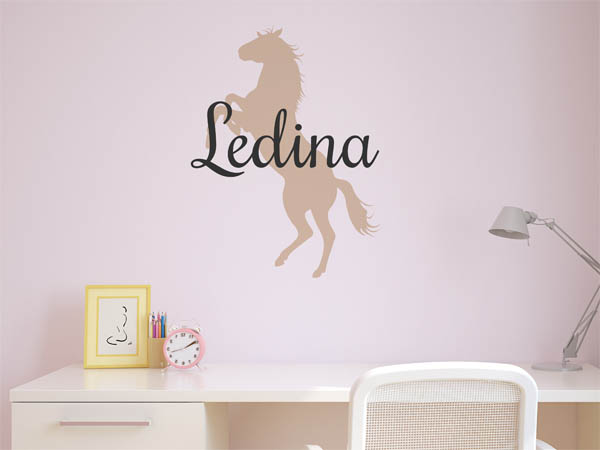 Wandtattoo Ledina mit Pferd
