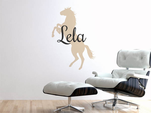 Wandtattoo Lela mit Pferd