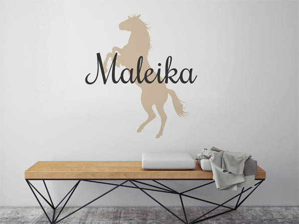 Wandtattoo Maleika mit Pferd