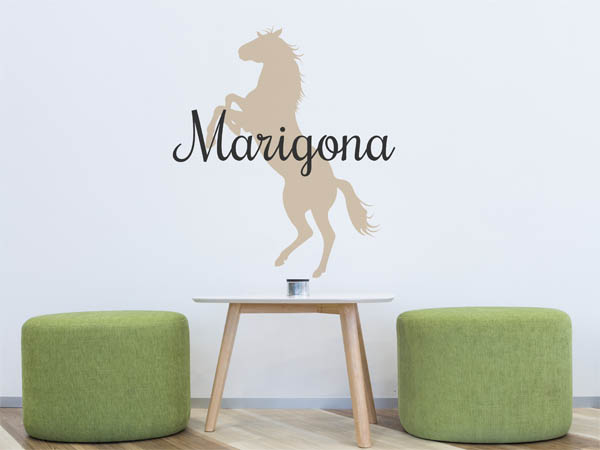 Wandtattoo Marigona mit Pferd