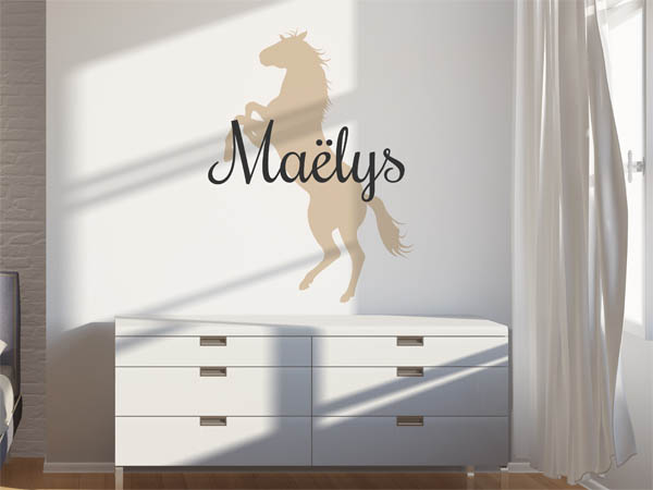 Wandtattoo Maëlys mit Pferd
