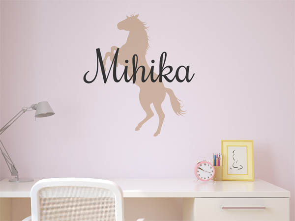 Wandtattoo Mihika mit Pferd