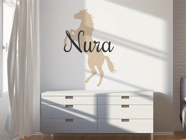 Wandtattoo Nura mit Pferd