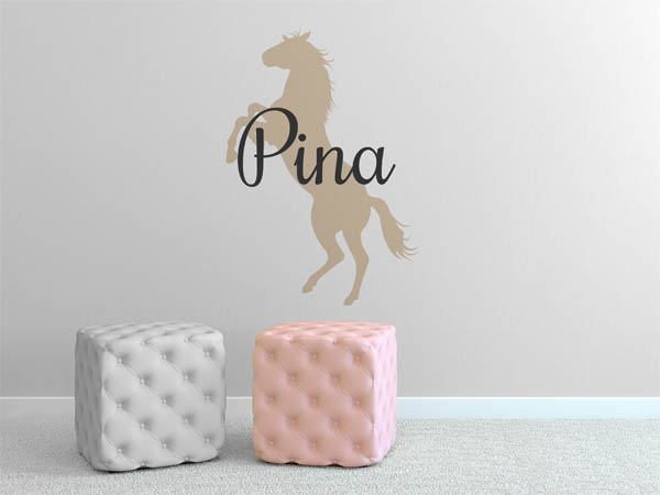 Wandtattoo Pina mit Pferd