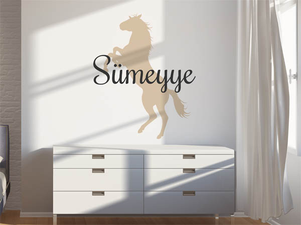 Wandtattoo Sümeyye mit Pferd