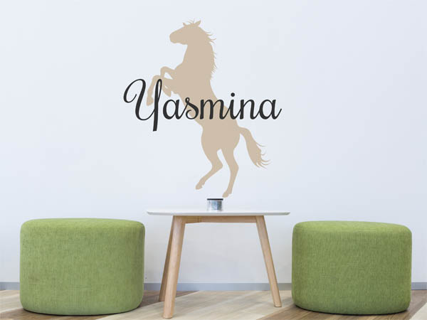 Wandtattoo Yasmina mit Pferd