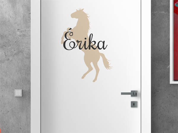 Wandtattoo Érika mit Pferd