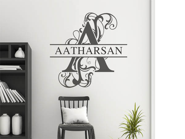 Wandtattoo verschnörkelter Buchstabe A mit Aatharsan