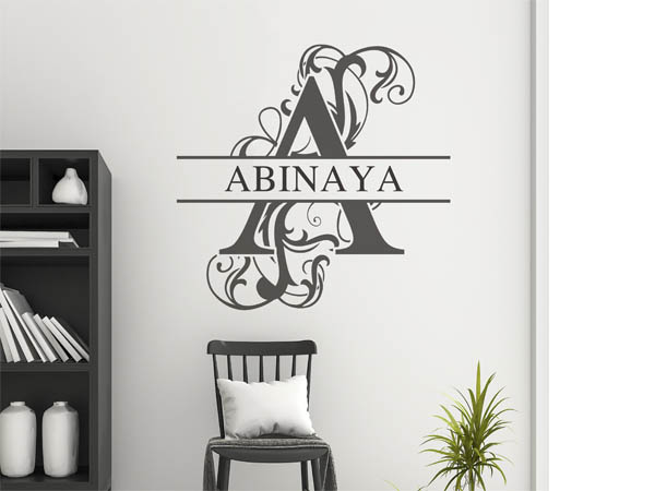 Wandtattoo verschnörkelter Buchstabe A mit Abinaya